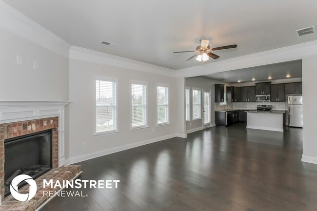 253 Union Station Dr, Calera, AL 35040 - photo 3