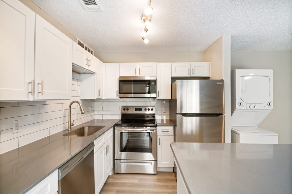 Briella Fort Worth, Fort Worth, TX 76112 - photo 1