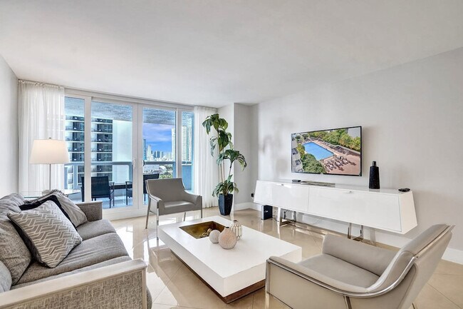 The Grand unit ID1054101P, Miami, FL 33132 - photo 3