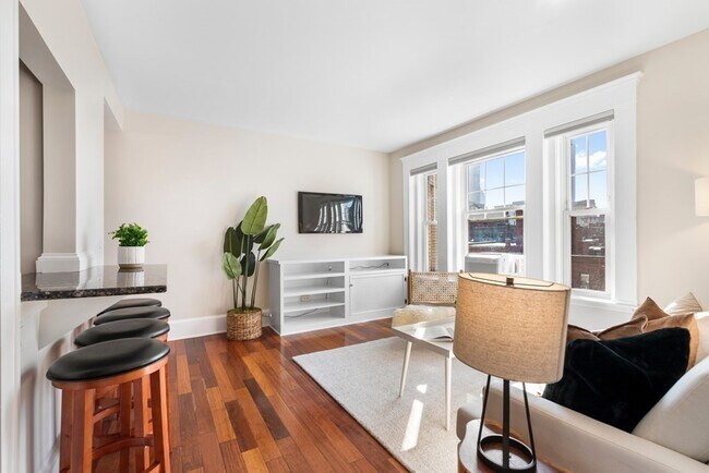 520 Beacon St unit 6C, Boston, MA 02215 - photo 2