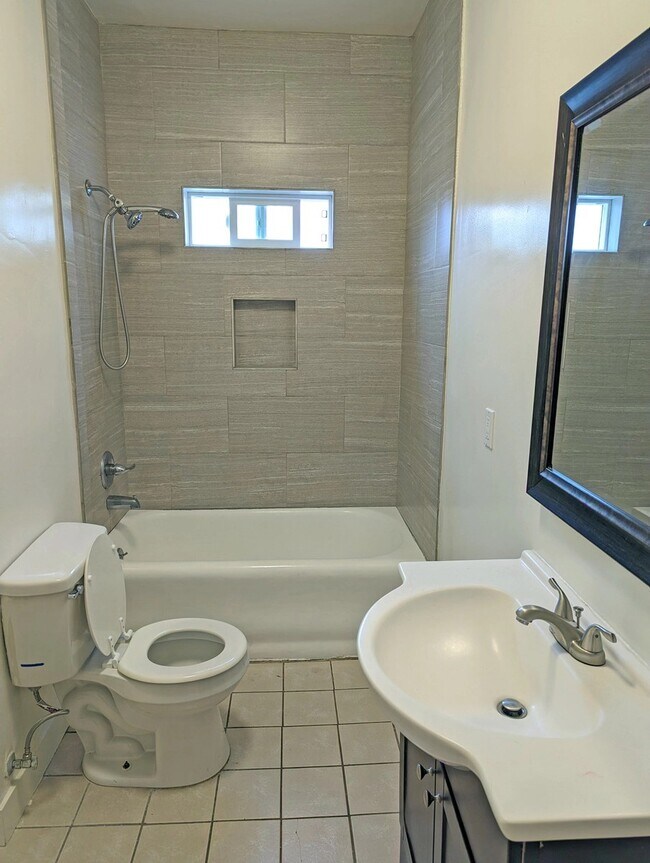 1526 6th Ave unit 4, Los Angeles, CA 90019 - photo 6