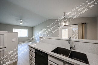 3333 S Parkside Dr, Tempe, AZ 85282