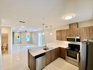 2701 S J St, McAllen, TX 78503