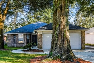 1653 Spring Oaks Ln, Jacksonville, FL 32221