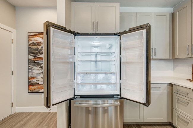 Proximo at Pena Station, Denver, CO 80249 - photo 4