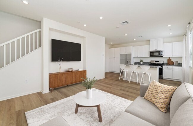 16253 Meadowhouse Ave unit 36848810, Chino, CA 91708 - photo 7