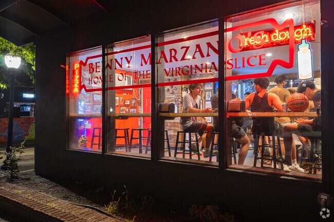 Many restaurants near Murphy serve both casual and fine dining experiences.