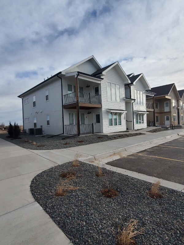 2001 Good Hearted Place Unit C, Cheyenne, WY 82007