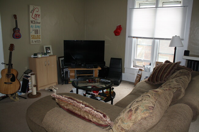living room west view