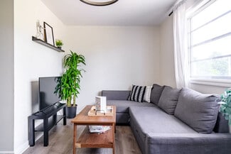 605 Dennison Ave Unit ID1265633P, Columbus, OH 43215