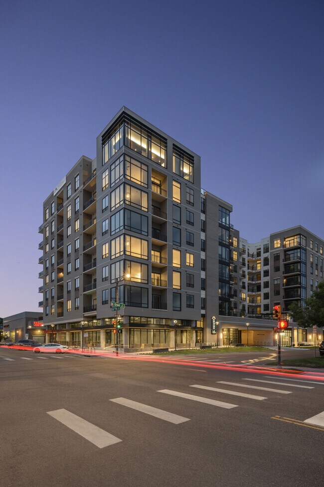 670 N Grant St, Denver, CO 80203