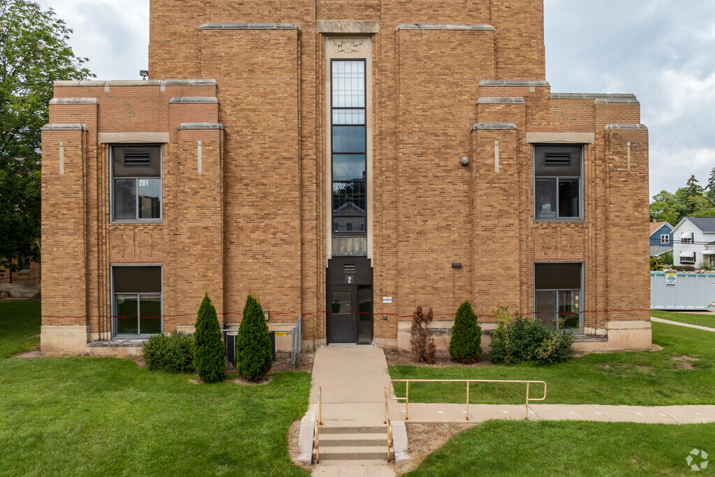 Merrill Middle School