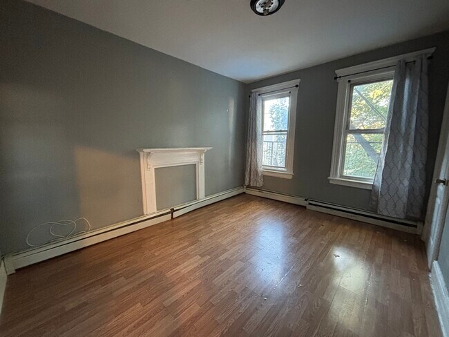 439 Marshall St unit 2, Elizabethport, NJ 07206 - photo 5