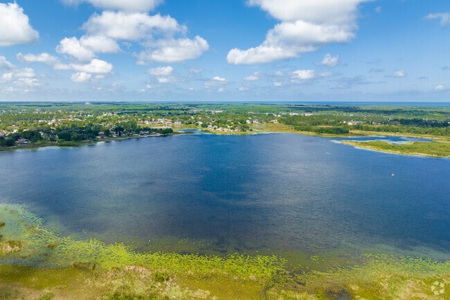 Hunters Lake is a great spot for boating and fishing in Spring Hill.