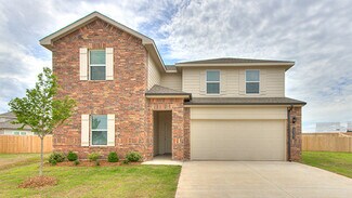 10228 NW 28th Terrace, Yukon, OK 73099