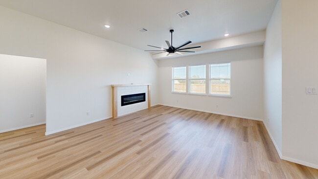 1470 Walker Place Blvd, Copperas Cove, TX 76522 - photo 2