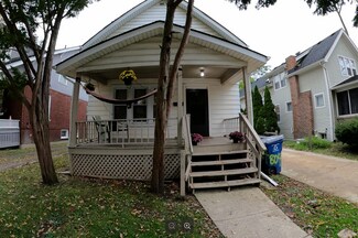 804 Mckinley Ave, Ann Arbor, MI 48104