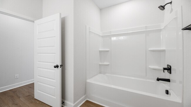 430 Golden Loop unit 36208745, Crawfordville, FL 32327 - photo 6