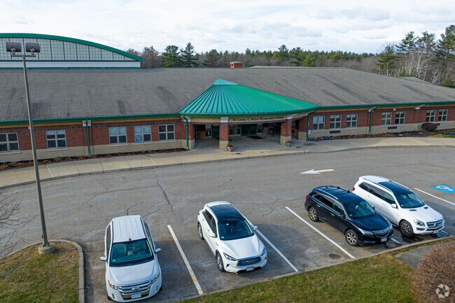 Welcome to Dr Leroy E. Mayo Elementary School located in Holden, Massachusetts.