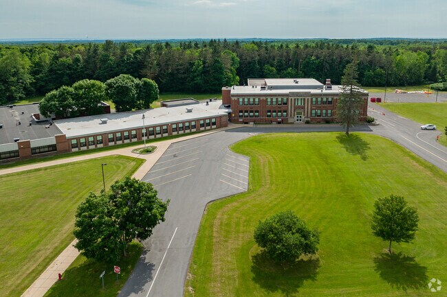 Mannsville Manor Elementary is located in rural Mannsville, NY.