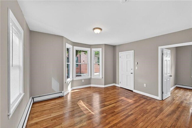 55 Warren St unit 1, Providence, RI 02907 - photo 6