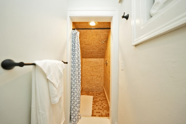 664 Auburn Ave, Buffalo, NY 14222 - photo 7