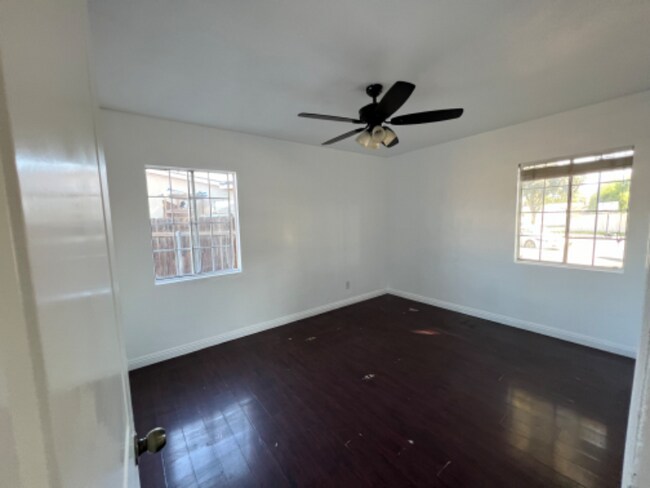 3138 N Casa Loma Dr, San Bernardino, CA 92404 - photo 5