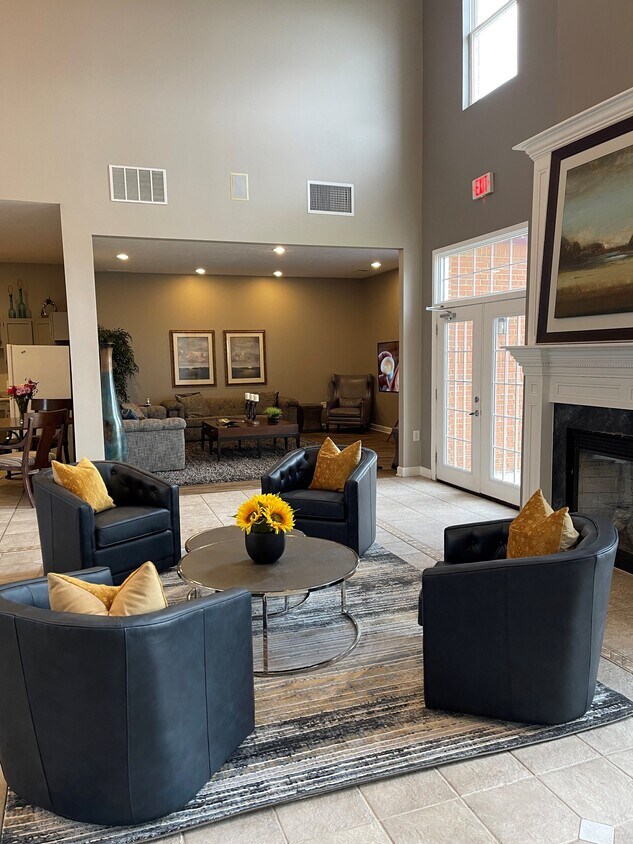 Brooklyn Place 6830 Brooklyn Ct, Evansville, IN