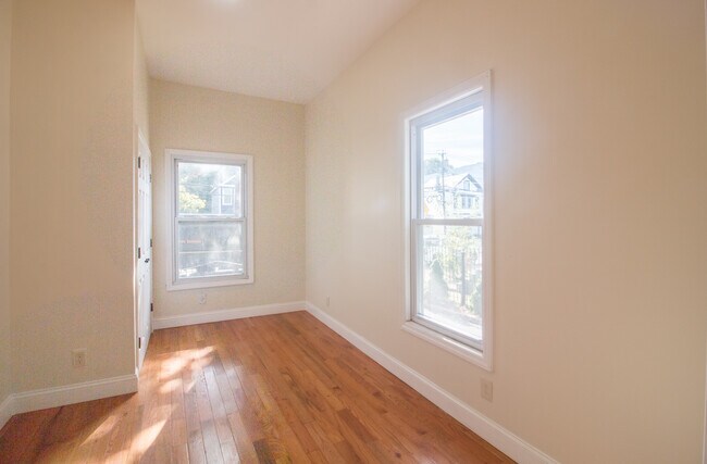 187-189 Littleton Ave unit 1, Newark, NJ 07103 - photo 7