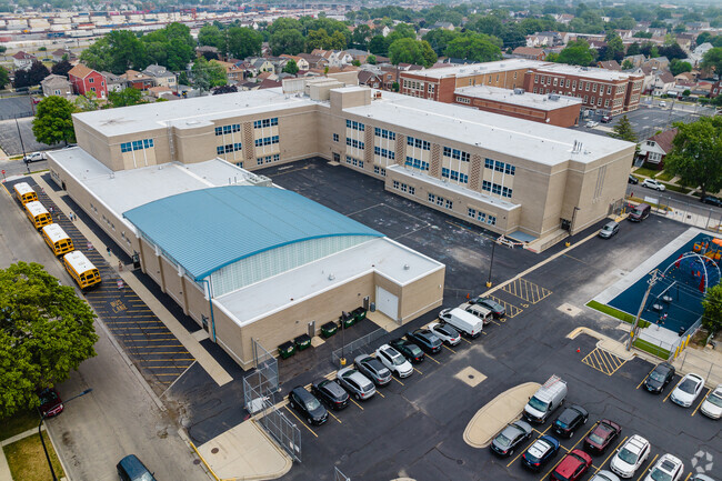 Columbus West Elementary School strives to foster a love of learning in its students.