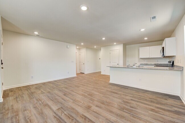 2224 Acorn Place, Chipley, FL 32428 - photo 2