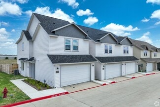 8901 Brewer Blvd, Fort Worth, TX 76123