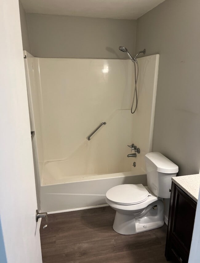 800 NE Ball Dr unit C, Lees Summit, MO 64086 - photo 5