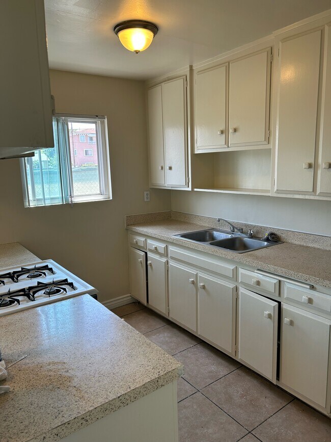 5941 Kingman Ave unit 5, Buena Park, CA 90621 - photo 5