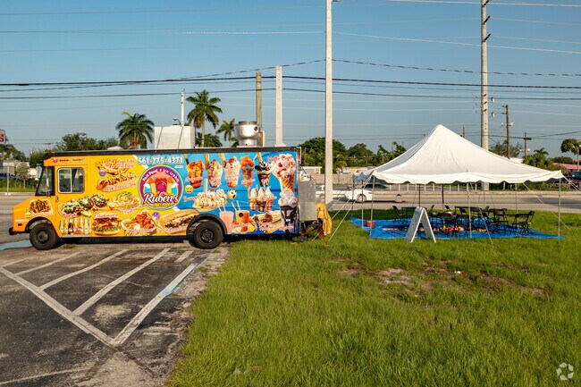 Food truck fun along S Military Trail in the Pine Air neighborhood of Palm Springs, FL.
