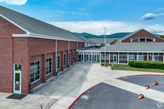 Rockfish River Elementary receives a C-plus rating from Niche.