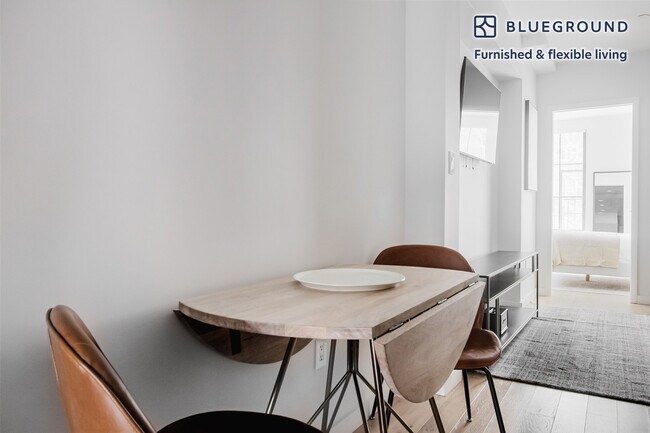 88 E End Ave unit FL3-ID1747, New York, NY 10028 - photo 4