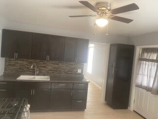 2042 Baltimore Ave, Cincinnati, OH 45225