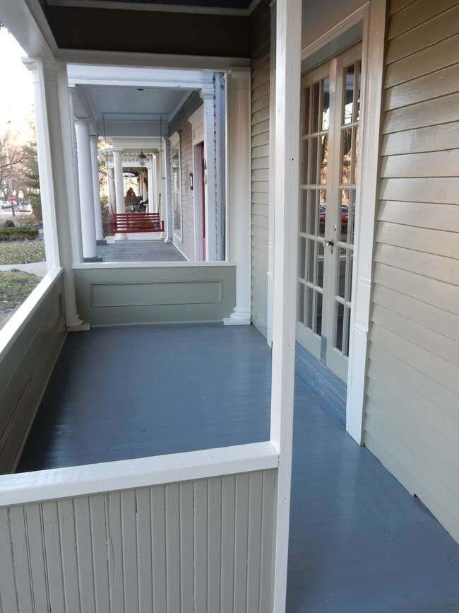 Private front porch area.