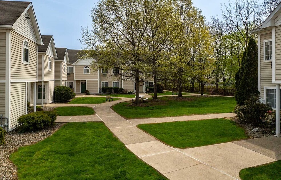 Northgate Manor 55+, Goshen, NY 10924 - photo 1