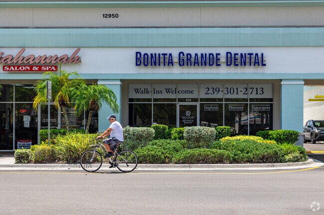 Residents of Quail West can easily get to local shops by car or bicycle.