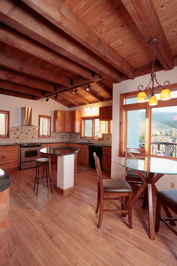 2170 Long Spur, Avon, CO 81620 - photo 2