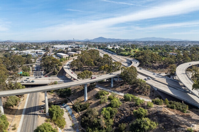 Interstate 15 runs through Colina Del Sol.