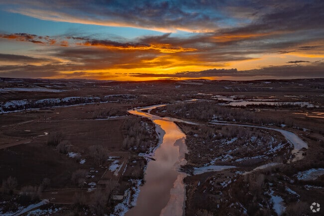 Flowing through the heart of Craig, Colorado, the Yampa River is a haven for outdoor enthusiasts, offering world-class fishing, kayaking, and scenic float trips. Its pristine waters and lush banks provide endless opportunities for adventure, relaxation, and wildlife viewing.