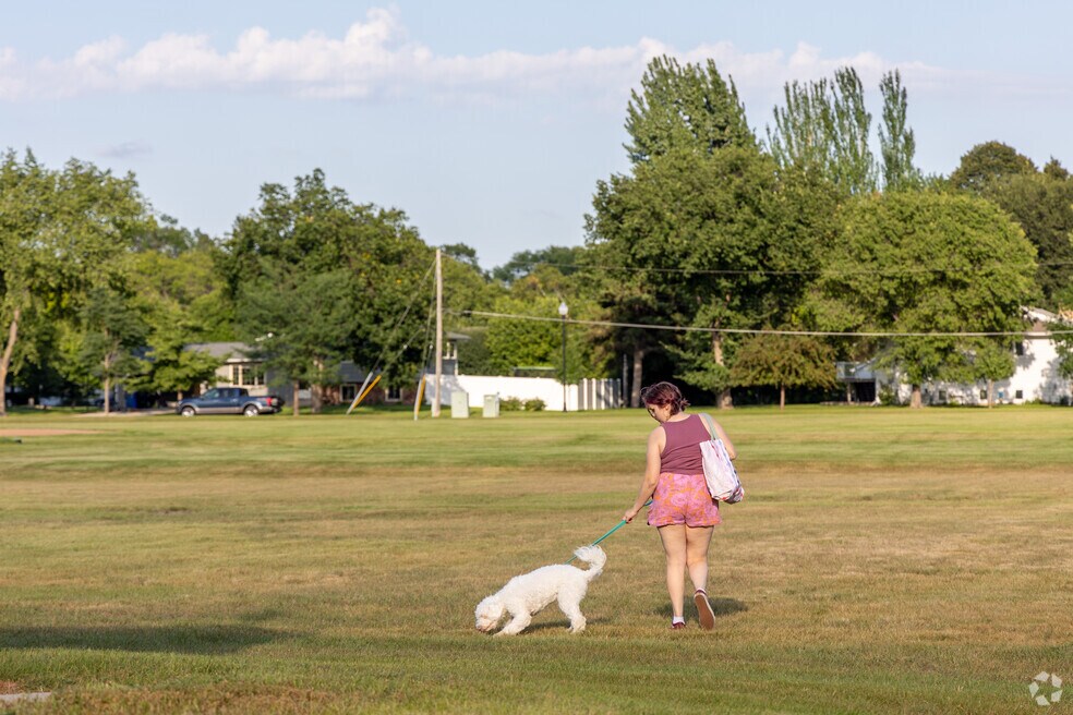 NH_Brunsdale_501533_P2_V1_JB_010925