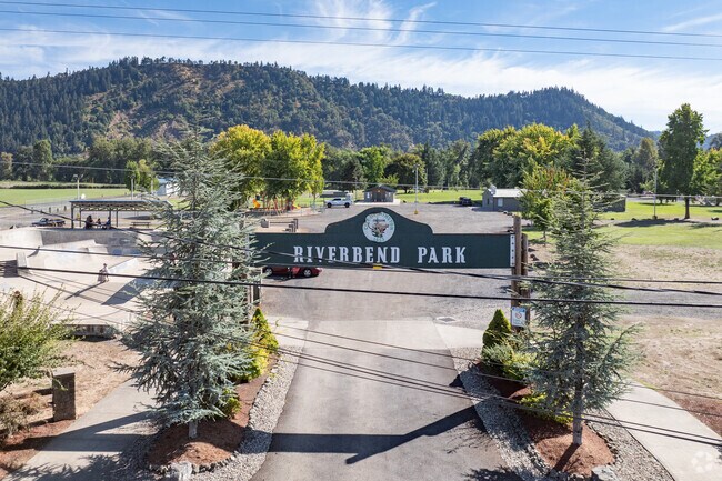 Lookingglass youth head to Riverbank Park in Winston for all the amenities.