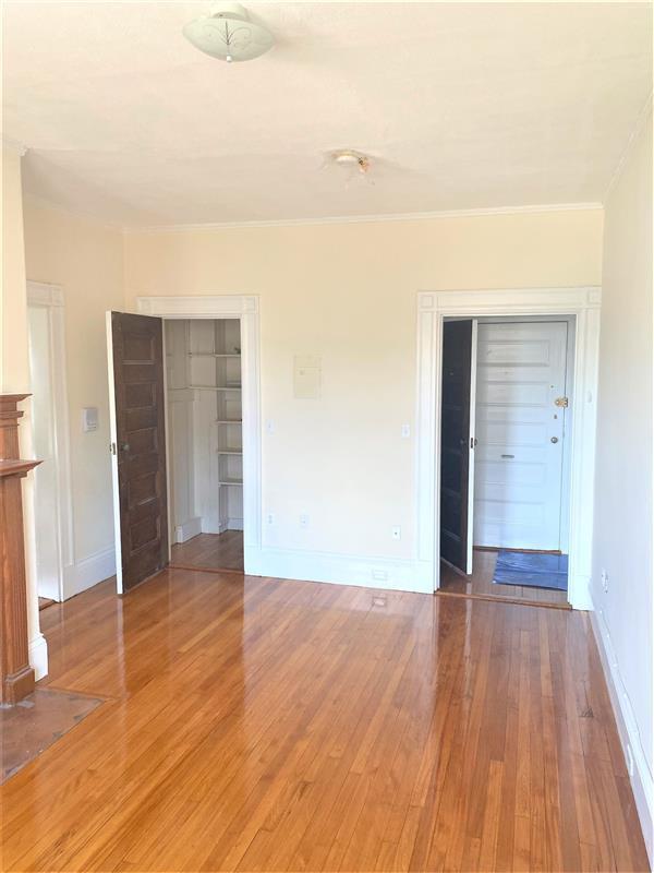 16 Ware St Unit 10, Cambridge, MA 02138