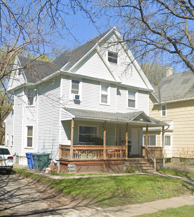 45 Finch St Unit UP, Rochester, NY 14613