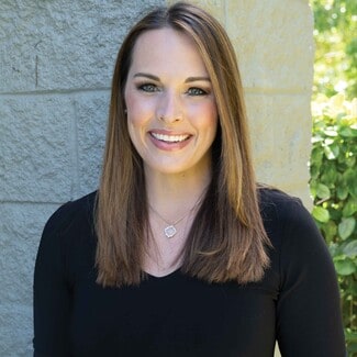 Julie Lawrence