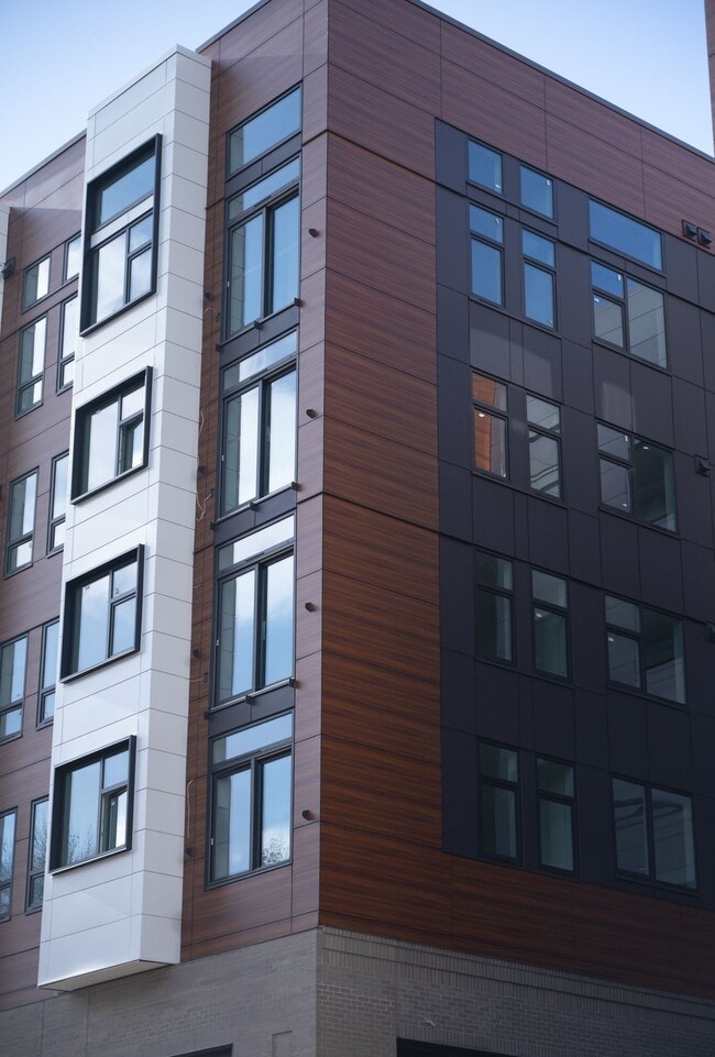 3155 N Williams Ave, Portland, OR 97227
